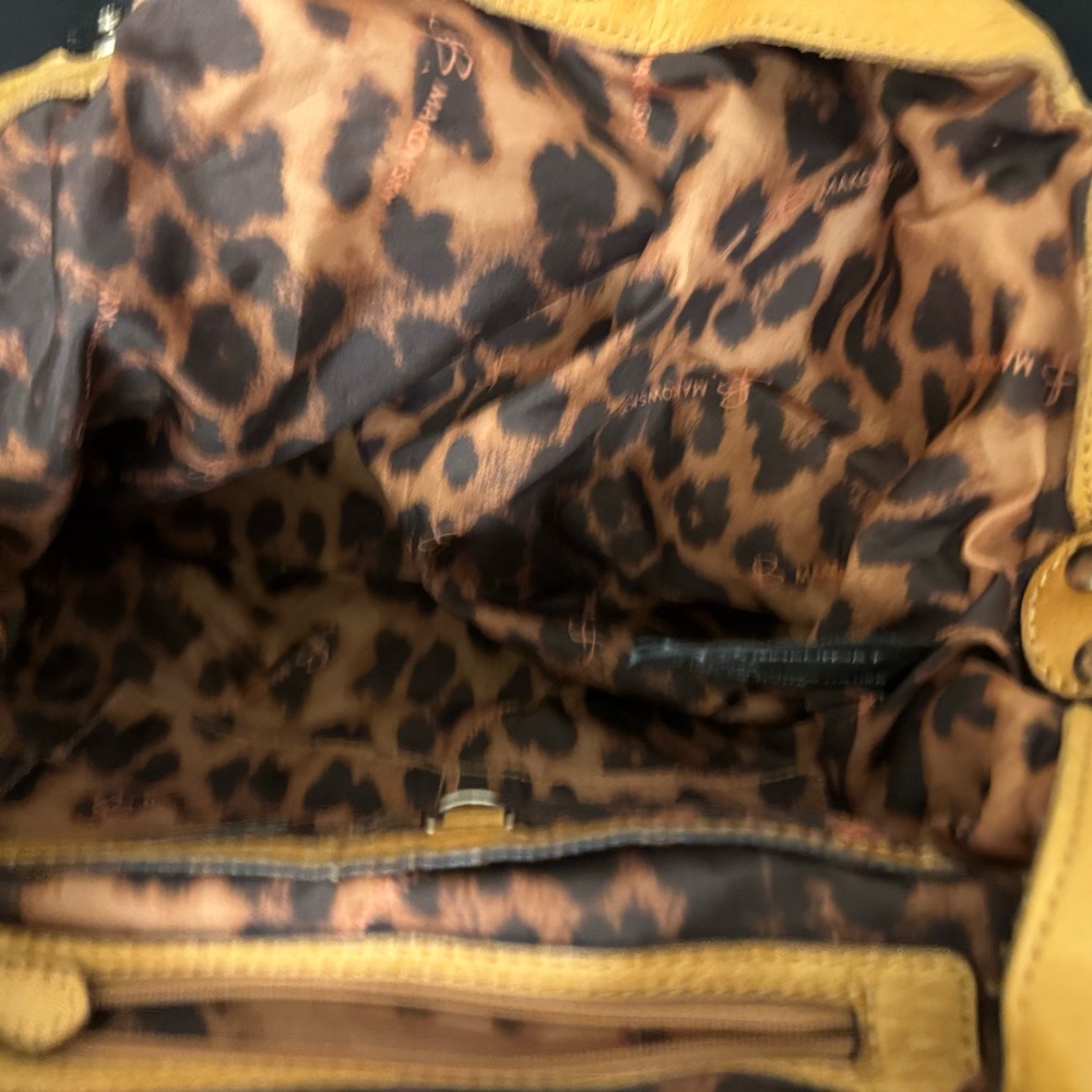 B. Makowsky Mustard Leather Shoulder Bag - Picture 6 of 8